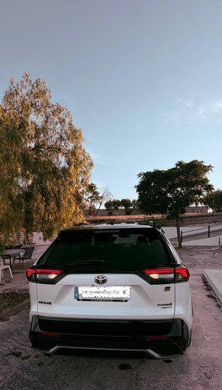 Toyota RAV4 GR (2024) - ¡13 años de Garantía!