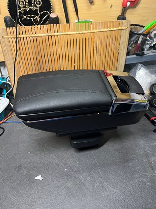 Reposabrazos universal coche negro