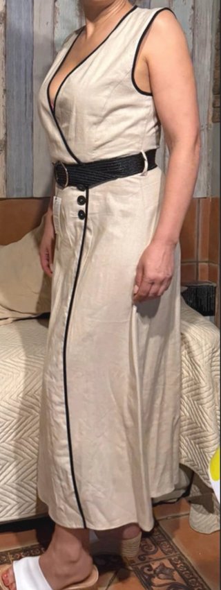 Vestido Lino Midi con Cinturón