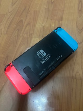 Nintendo Switch V1 Azul/Rojo + Accesorios