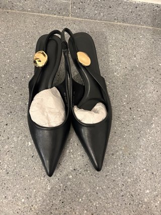 Sandalias Slingback Tacón Negro