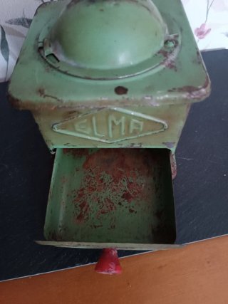 Molinillo de café Elma verde y rojo