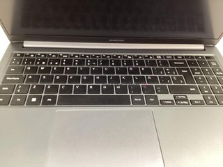 pc portatil samsung 750xgk