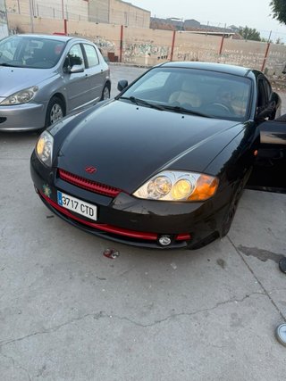 Hyundai Coupe 2004
