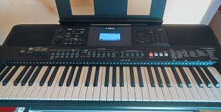 Teclado Digital Yamaha PSR E463