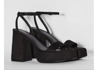 Sandalias negras