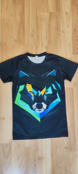 Camiseta niño lobo geométrico talla 10