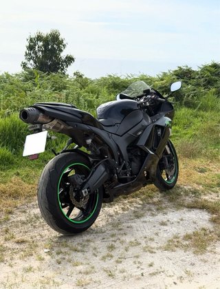 Kawasaki Ninja ZX6R 2008 Negra