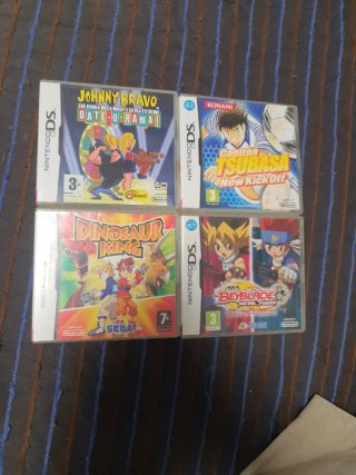 4 Juegos Nintendo DS: Johnny Bravo, Capitan Tsubas