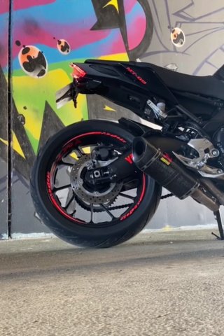 Sistema de escape Yamaha MT-09