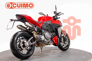 DUCATI STREETFIGHTER V2