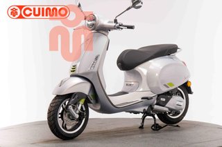 VESPA PRIMAVERA 125