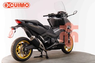 HONDA FORZA 750