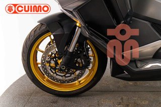 HONDA FORZA 750