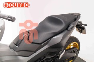 HONDA FORZA 750