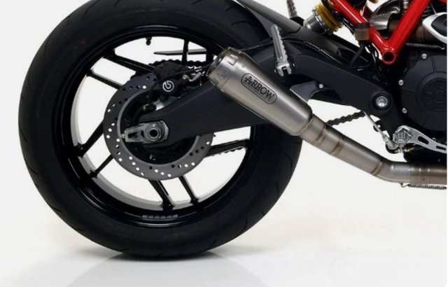Escape Arrow Ducati Monster 797