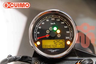 MOTO GUZZI V7 III