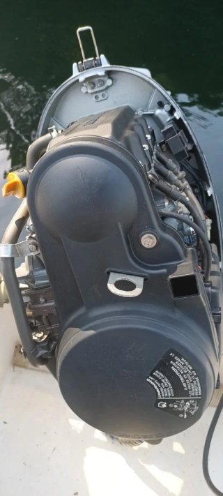 Motor fueraborda Honda  BF 45 a 4 tiempos