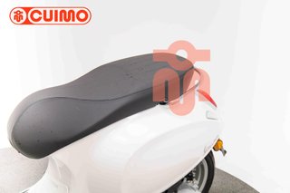 VESPA PRIMAVERA 125