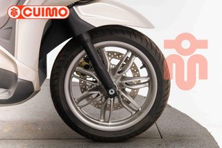 PIAGGIO BEVERLY 400