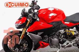 DUCATI STREETFIGHTER V2