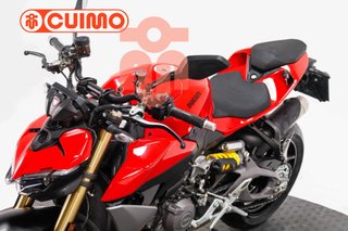 DUCATI STREETFIGHTER V2