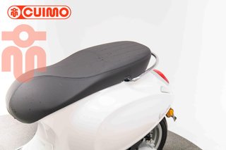 VESPA PRIMAVERA 125