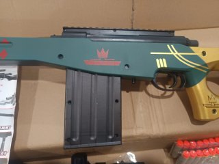 Rifle de precisão de brinquedo com acessórios
