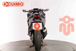 HONDA FORZA 750