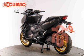 HONDA FORZA 750
