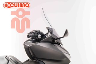 HONDA FORZA 750