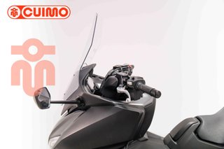 HONDA FORZA 750