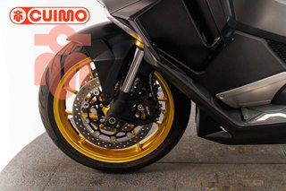 HONDA FORZA 750