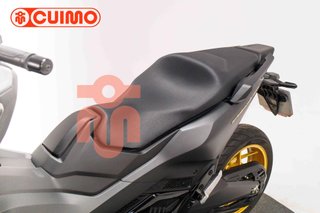 HONDA FORZA 750