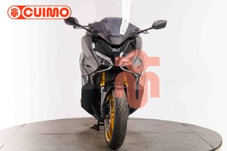 HONDA FORZA 750