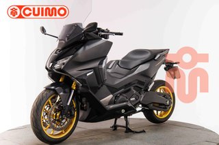 HONDA FORZA 750