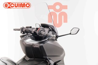 HONDA FORZA 750