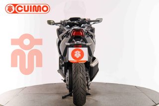 HONDA FORZA 750