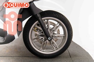 PIAGGIO BEVERLY 400