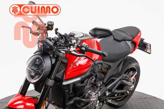 DUCATI MONSTER 937