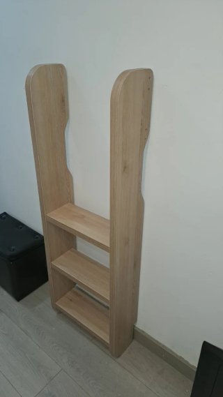 Escalera de madera cono nueva