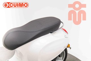 VESPA PRIMAVERA 125