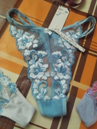 Lote 6 tangas encaje flores