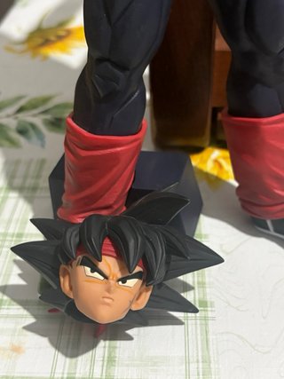 Bardack Grandista Figure