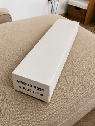 Airbus A321 Aero Lloyd 1:100. Alemania