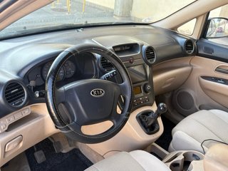 KIA Carens 2007 vendo o cambio