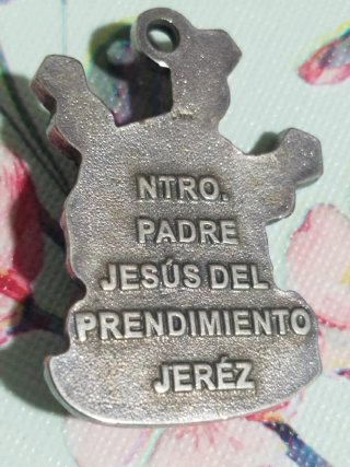 Colgante Jesús y Medalla Virgen