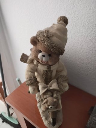 Figura Oso Invierno