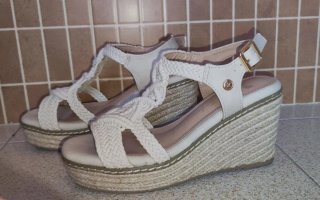Sandalias XTI The Urban Brand de macramé