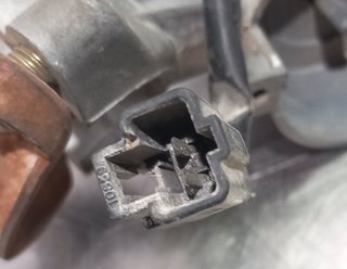 ANTIRROBO / LLAVE CONTACTO TOYOTA AVENSIS BERLINA